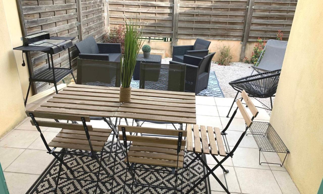 Maison T4 -Jardin+ Parking+ Clim -Proche Remparts Aigues-Mortes Exterior photo